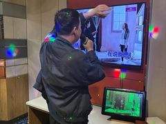 -蓝尊量贩(黄河路店)