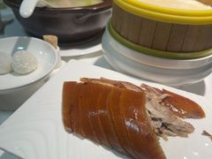 -贝勒爷·酥不腻烤鸭