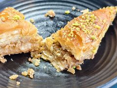 巴克拉瓦-土耳其卡巴布清真餐厅(西安店)