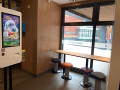 -麦当劳(新达汇三林店)