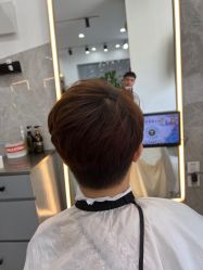 -吉艺心专业美发造型
