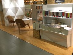 自助取餐区-新华里咖啡书吧(新华书店小寨店)
