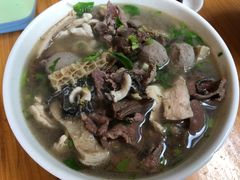 -潮镇老尾牛杂(环城西路店)