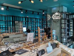 -Trend1881视光·蔡司视觉(领展广场店)