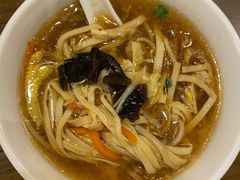 二小胡同素烩汤-满园烤鸭·春饼(太原街万达店)
