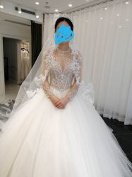 -拉瑞娜LaReine婚纱礼服高级定制