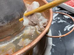-楼外楼大刀肉传统火锅居(繁荣路店)