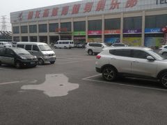 -健龙森俱乐部·游泳·健身·羽毛球综合体育馆