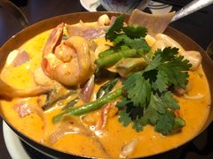 咖喱椰奶海鲜锅-大头虾越式风味餐厅(光明广场店)