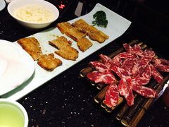 -猪啊牛呀羊啊铜盘烤肉(正大广场店)