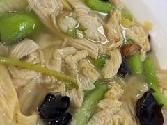 -泉龙渔村·粤式早茶·金牌烧鹅(中山三乡店)