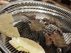 -青瓦餐厅·生鱼片·韩园烤肉(西塔店)