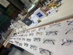 -无界眼镜MaxLess(滨江星光大道店)