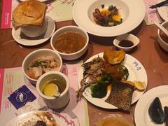 -四海一家自助餐(益田假日广场店)