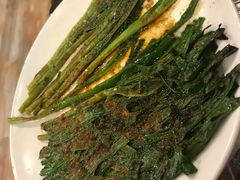 -亮亮烧烤(积玉桥总店)