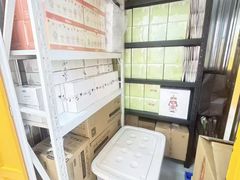 -安东易迷你自助仓储寄存仓库(杨浦店)