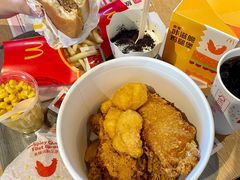 -麦当劳(展览路店)
