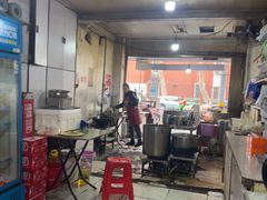 -球场热干面老店