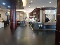 -华凯华美达广场酒店自助餐厅