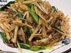 冬笋炒肉-环秀楼(黄山呈坎店)
