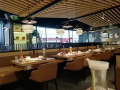 大堂-山城外·非遗酸菜鱼(蜀都万达店)