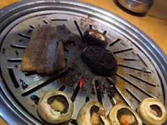 -老炉家木炭烤肉(长江国际店)