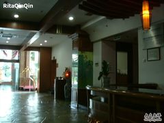 -金孔雀温泉旅游度假村