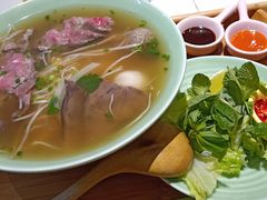 -越弥越南传统美食馆
