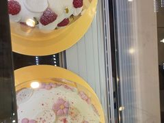 -花花卷卷·鲜食蛋糕(静安久光百货店)