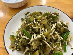 -榕江牛瘪牛肉火锅