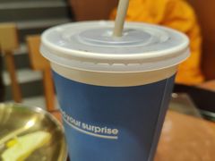 可乐-魏斯理汉堡(西安沣东吾悦店)