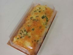 -三三烘焙坊(滨江店)