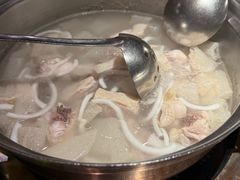 -润园四季椰子鸡火锅(海上世界店)