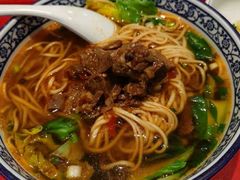 香辣牛腩米线-真點心(高士德店)