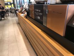 -星巴克臻选(华堂·新辰汇店)