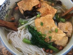 -陈记柳州螺蛳粉(大坪店)