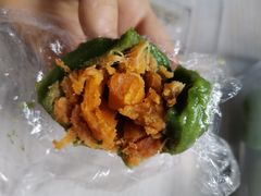 蛋黄肉松青团-许阿姨糕团店(南京总店)