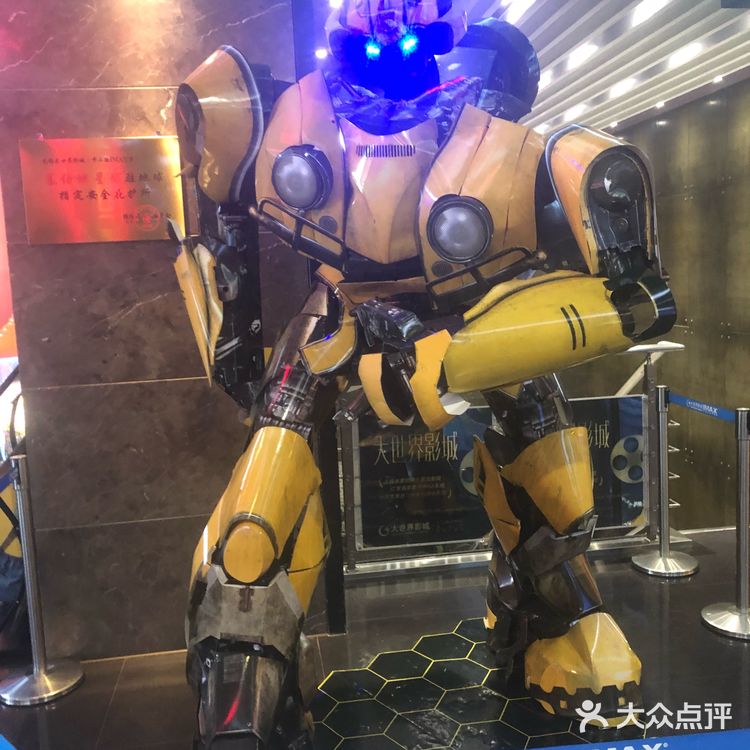 这次的片子里有很多萌萌哒的镜头