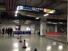 -杭州东站-停车场