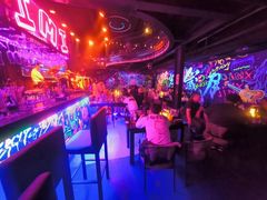 -vimi便利店酒吧