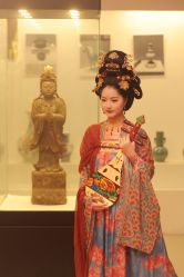 点击看大图 -美云庭古装·格格服汉服·京城旅拍(北京店)