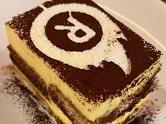 传统提拉米苏-城市大道红炉披萨烘焙坊