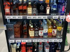 -盒马X会员店(王府井奥莱UP TOWN店)