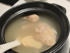 松茸乳鸽汤-琬苑鸽庄·川粤融合菜(解放碑总店)