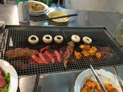 -马路牙子烧烤音乐酒馆(望京店)