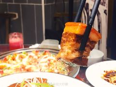 -万重锦·人文川菜馆(骡马市店)