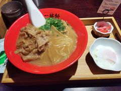 寿喜烧豚骨拉面-一豚轩·烧鸟·豚骨拉面(五四路店)