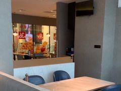 -必胜客(上海新南方商城PH店)