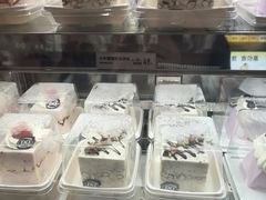 -DQ·蛋糕·冰淇淋(科华王府井店)