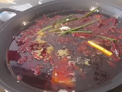 -黄潇洒老火锅(九眼桥宏济巷店)